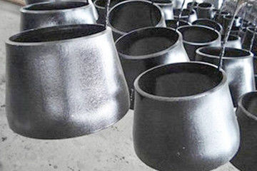 Kohlenstoffstahl-Buttweld konzentrischer Reduzierer 2x1 Erw